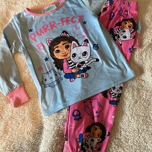Toddlers 2 piece Gabby cat pajamma